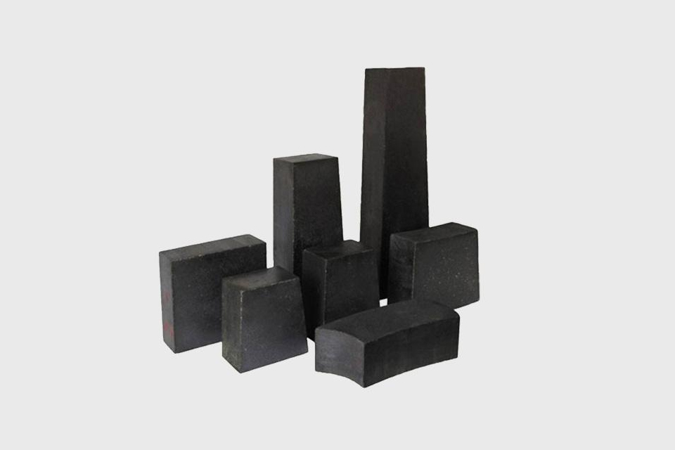 1617844059865428.jpg 提高鎂碳磚爐壁壽命應采取哪些技術措施?